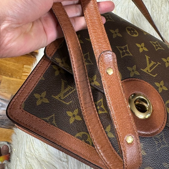 Louis Vuitton Check this Raspail shoulder sling bag monogram - Picture 5 of 16